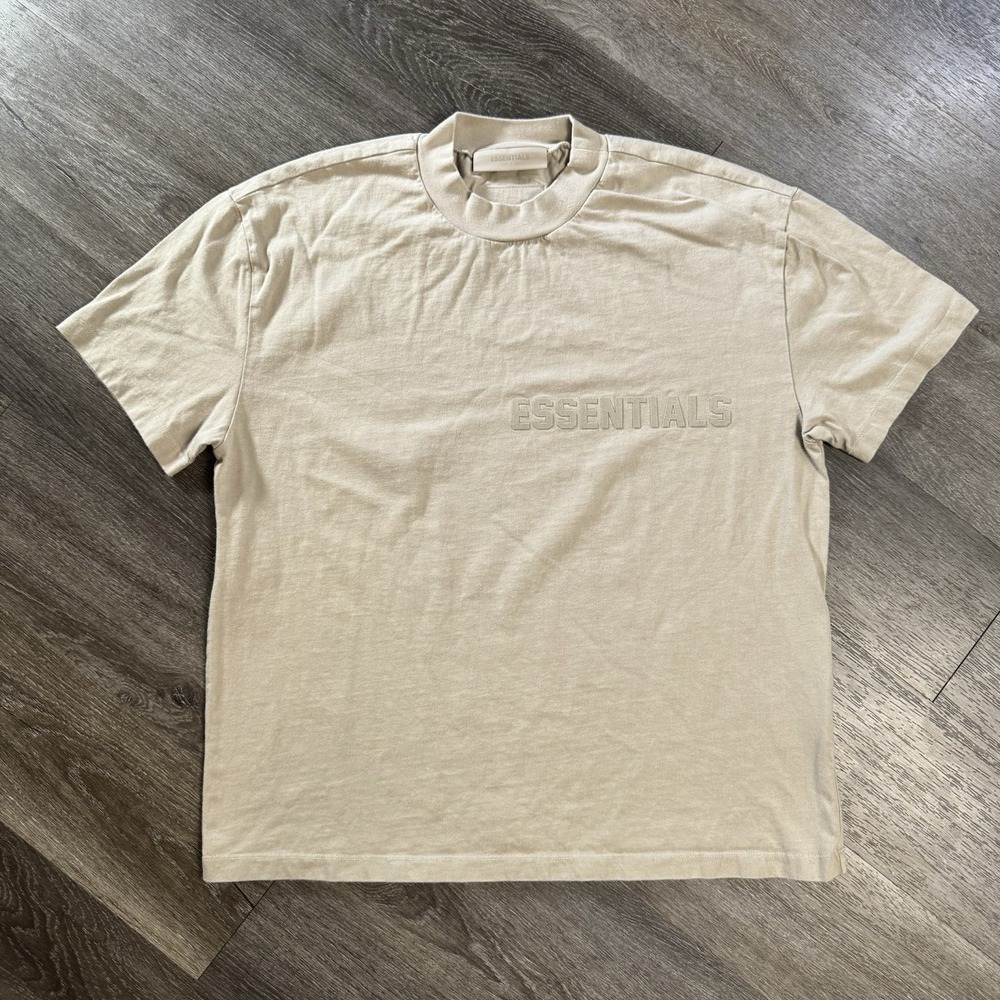 Essentials Short Sleeve T Shirt Size Small In Beige